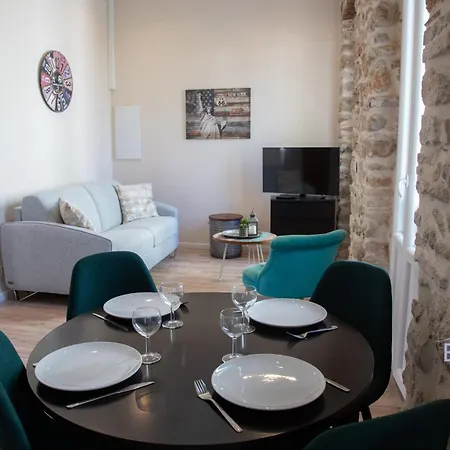 Bright 1br In The Heart Of Old Place Nationale * Antibes