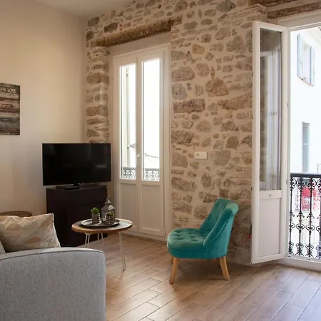 Bright 1br In The Heart Of Old Place Nationale * Antibes