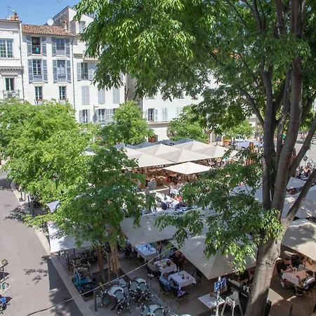 Bright 1br In The Heart Of Old Place Nationale Apartment *
