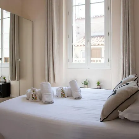 Bright 1br In The Heart Of Old Place Nationale * Antibes