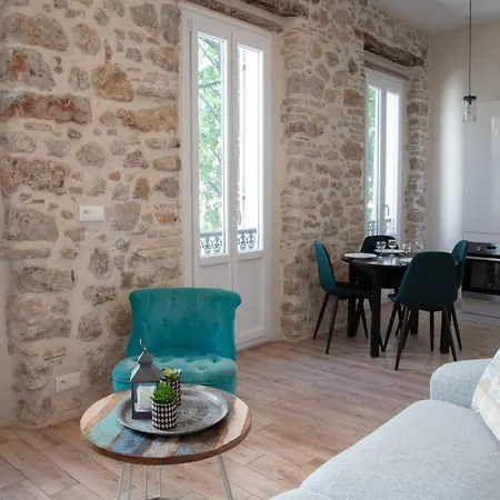 Bright 1br In The Heart Of Old Place Nationale * Antibes