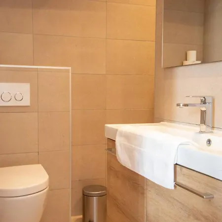 Bright 1br In The Heart Of Old Place Nationale *